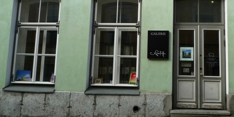 Brush and palette - Tallinn, Estonia